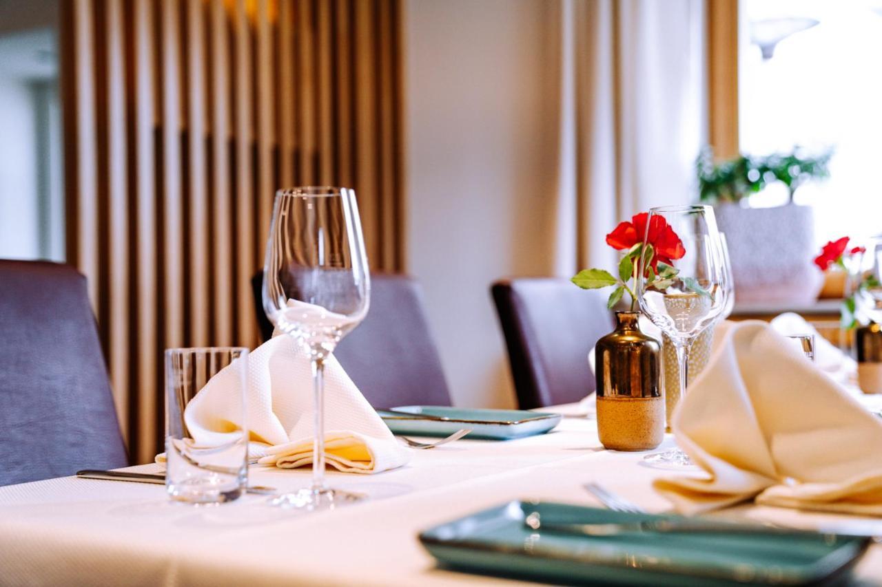 Roussel - Hotel Restaurant Бернкастель-Кюс Экстерьер фото
